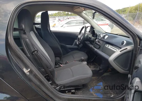 2013 Smart Fortwo Pure из США, поврежденный, VIN WMEEJ3BA3DK606754